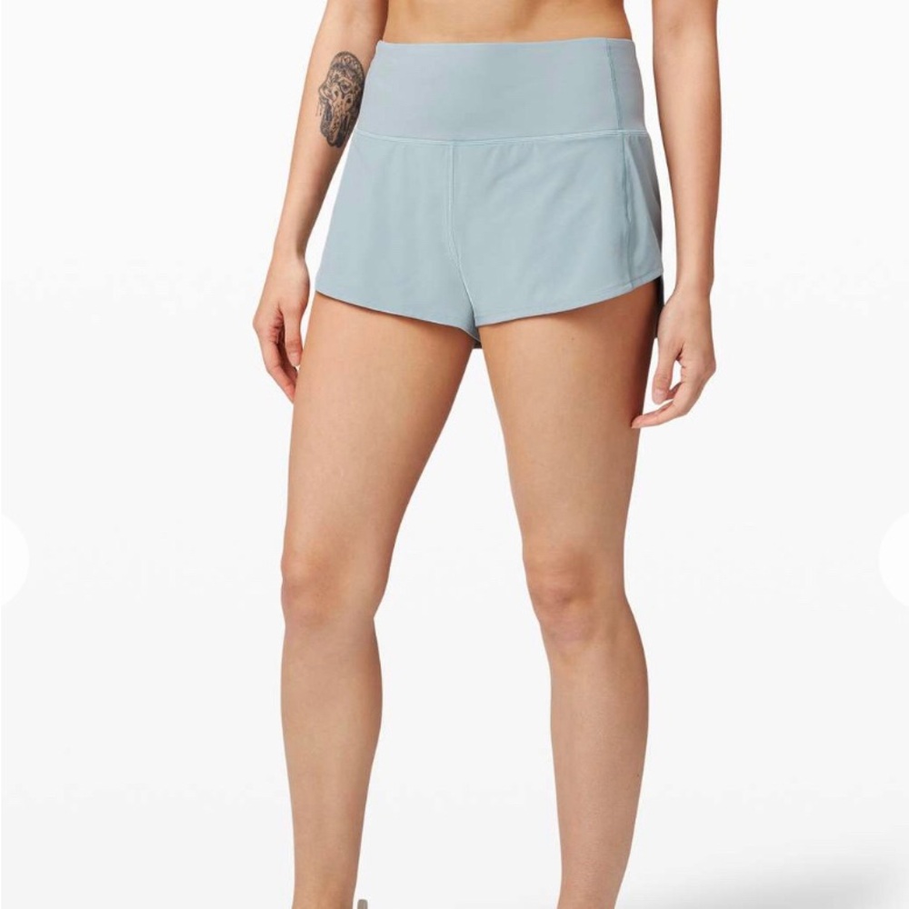 [SOLD] Lululemon Speed Up Short High-Rise *2.5"